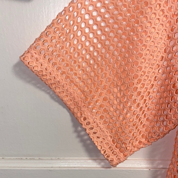 Divided H&M Small Peach Oversized Mesh Short Sleeve Tee - Picture 7 of 10